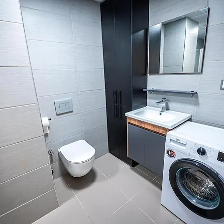 Апартаменти 32 Floor 1br With & Fitness