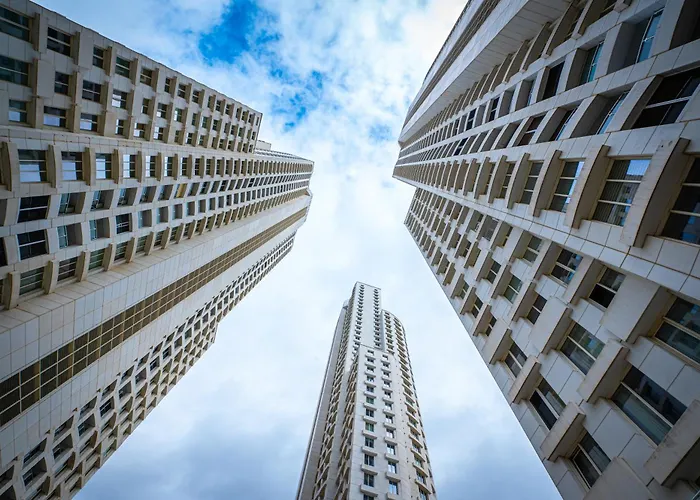 38 & 32 Floor Amazing Balcony Views, Pool , Gym, And Free Parking * Skopje