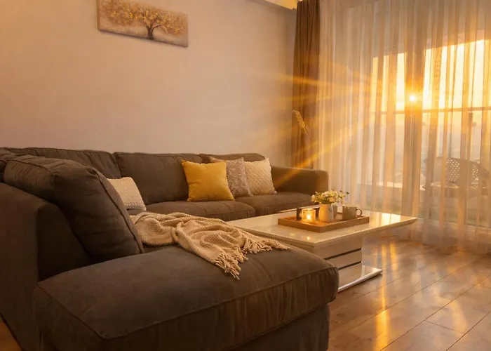 38 & 32 Floor Amazing Balcony Views, Pool , Gym, And Free Parking Lejlighed